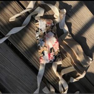 Face masks flora and beige